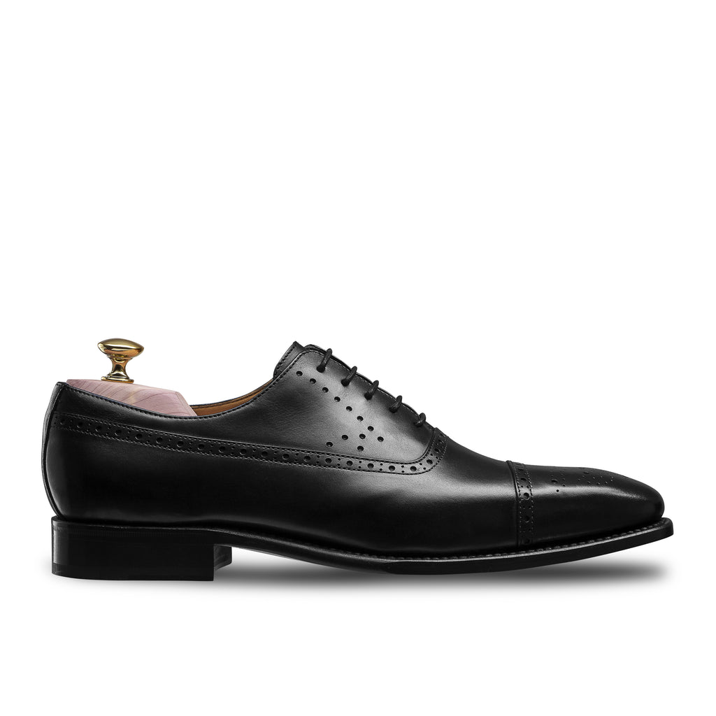 Richelieu Brogue noir type Balmoral