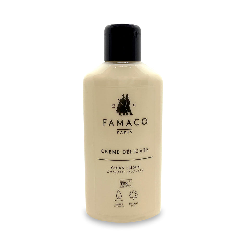 Lait nourrissant et nettoyant pour chaussures en cuir. Indispensable pour l'entretien de vos chaussures.