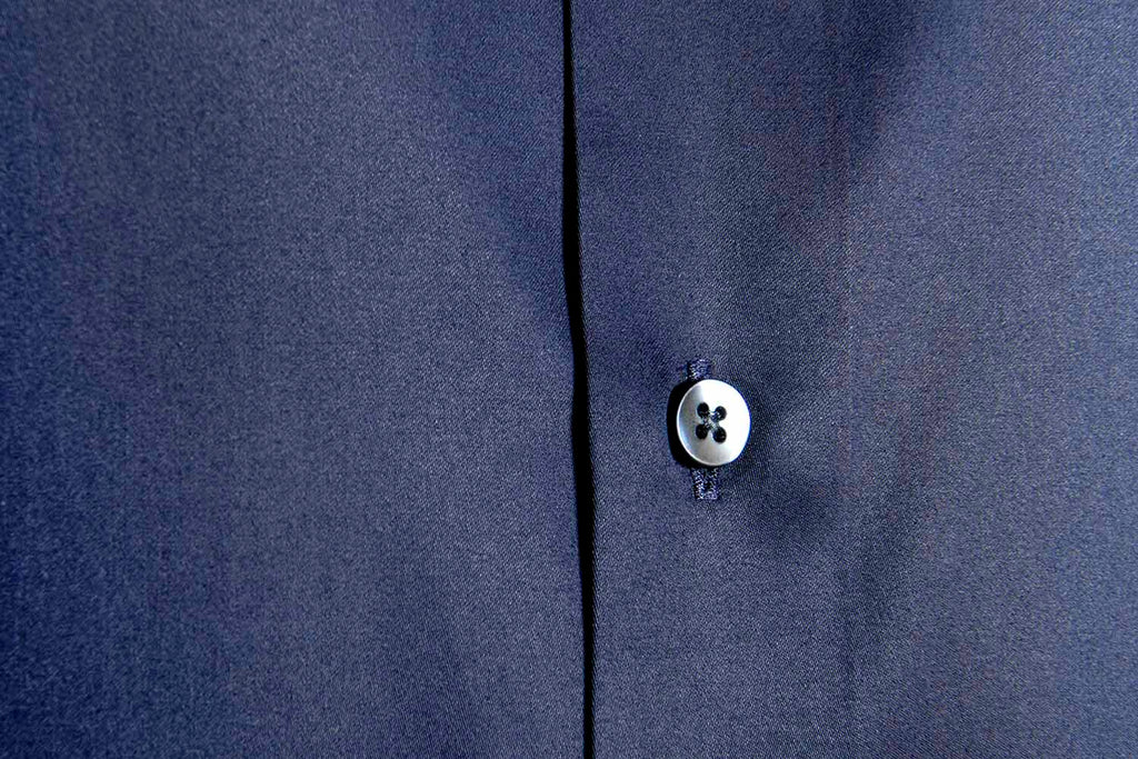 Chemise bleue marine en coton pour homme bouton