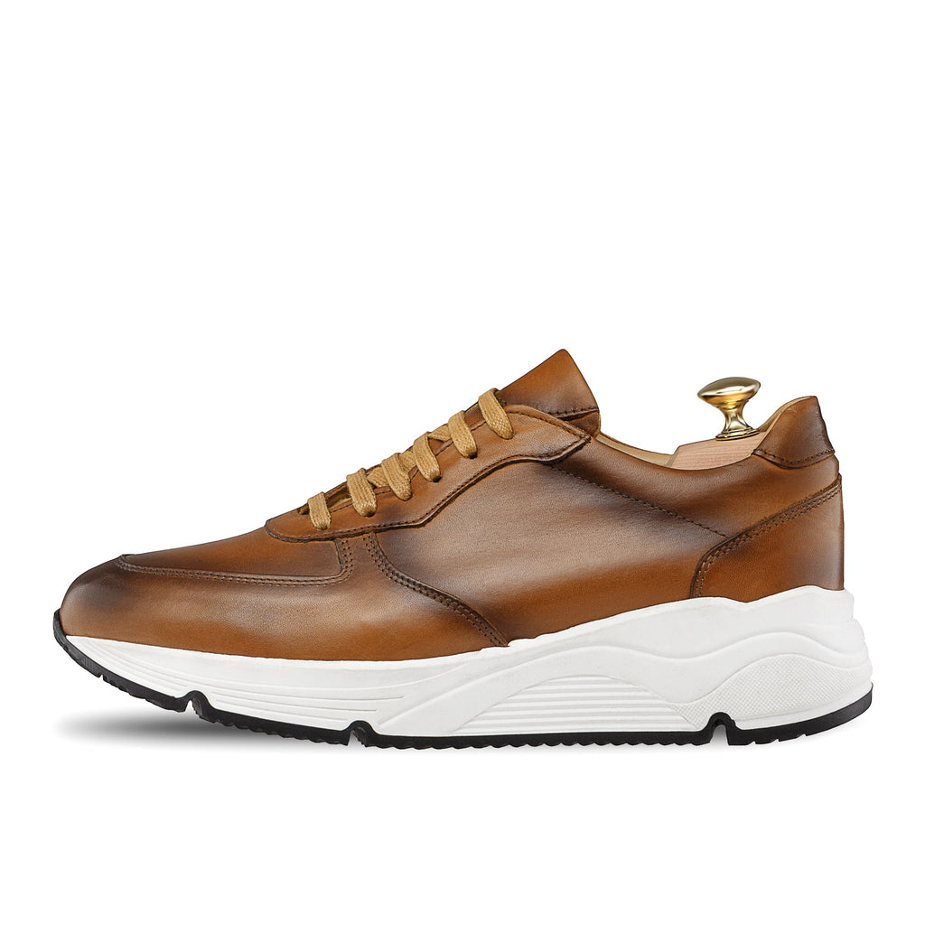 Chaussure sneaker en cuir homme Made in Italy. Tendance et qualité LodinG